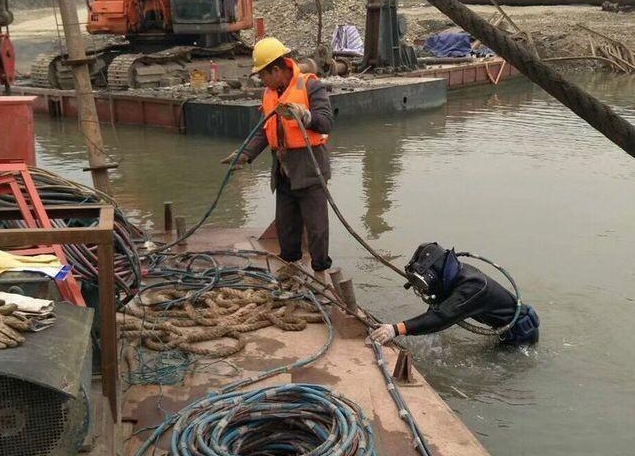 侯马潜水封堵打捞